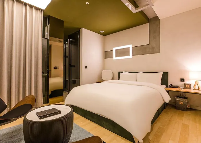 Hotel The Designers Cheongnyangni 3*