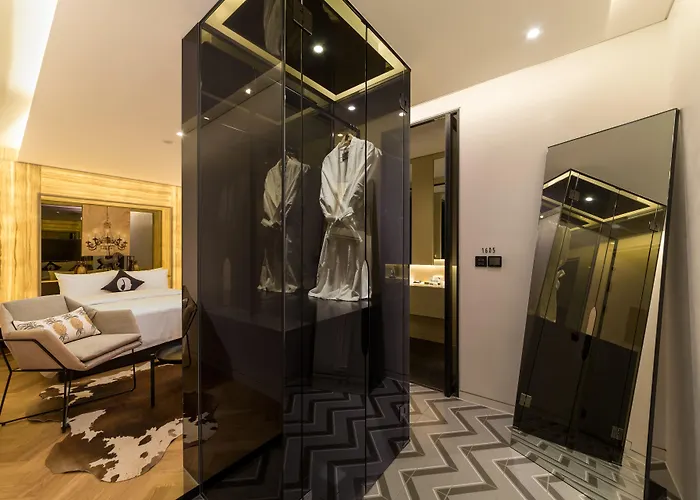 The Designers Cheongnyangni Hotel